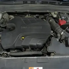 Silnik Ford Duratorq TDCi, co to znaczy? To serce auta, pełne mocy i innowacji.