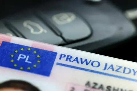 Prawo jazdy kod 78, kluczyki do samochodu. Gotowy do jazdy!