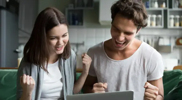 Darmowe obroty w grach online: skąd się biorą i jakie mają ograniczenia